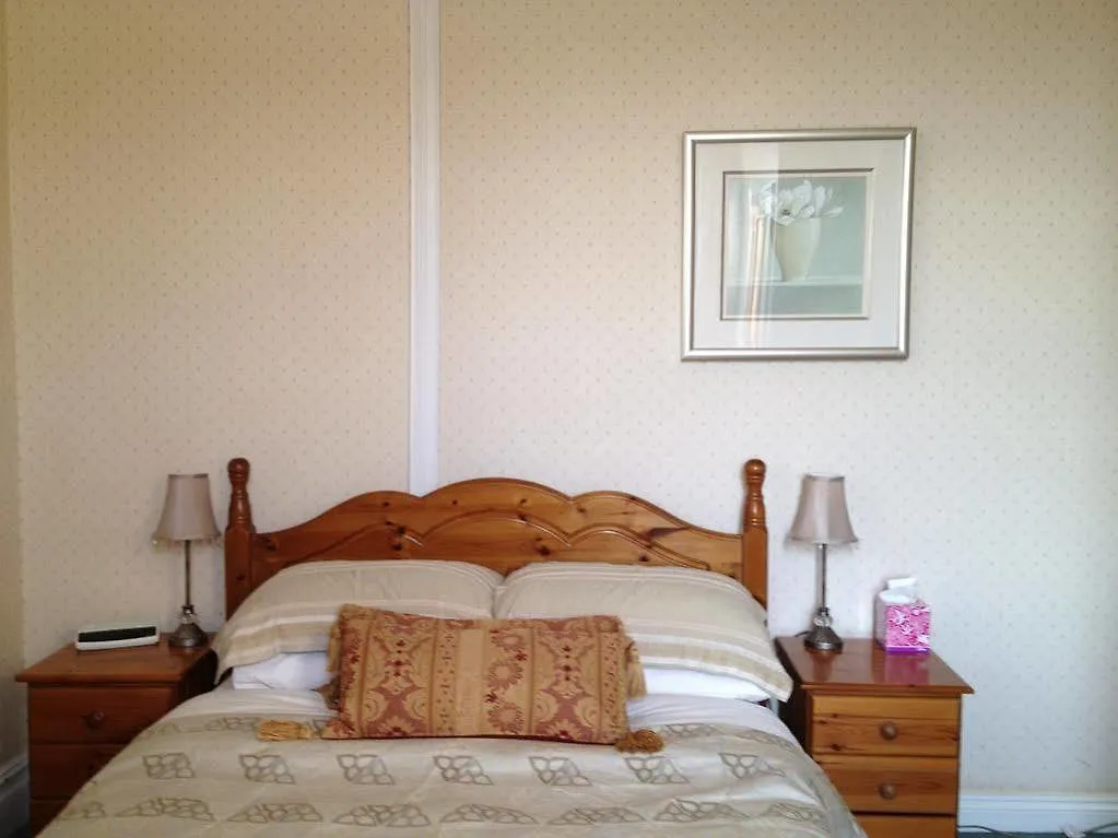 Bed & Breakfast Home From Home Bed And Breakfast CBG
